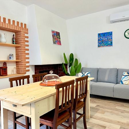 Dommos - Domosola Apartment Orosei Eksteriør billede