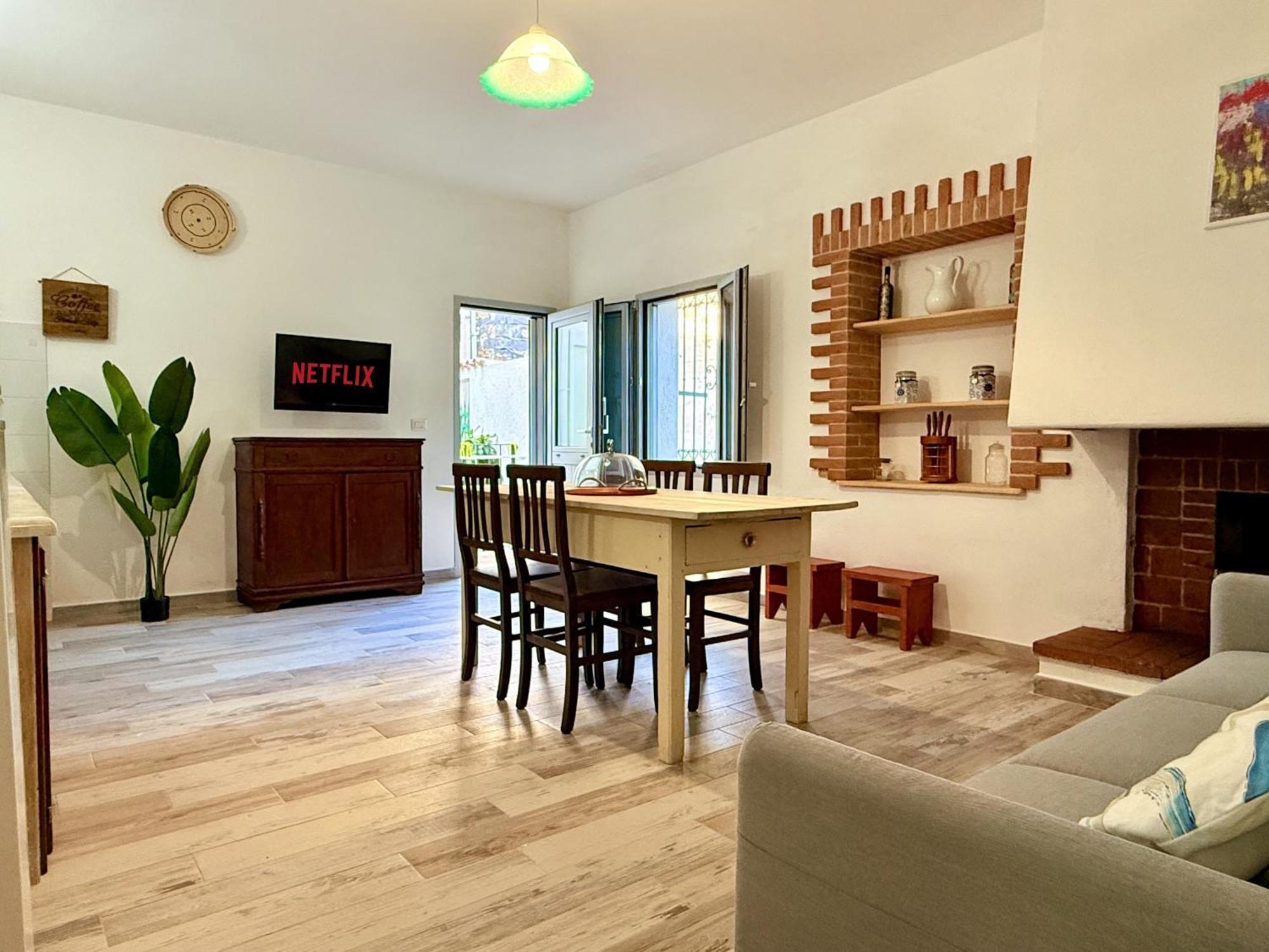 Dommos - Domosola Apartment Orosei Eksteriør billede